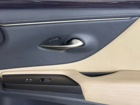 Used 2019 Lexus ES 350 w/ Accessory Package 2 FWD image 31