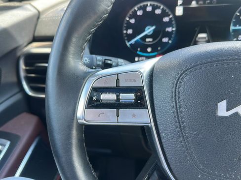 Used 2025 Kia Telluride SX Prestige AWD/4WD image 17