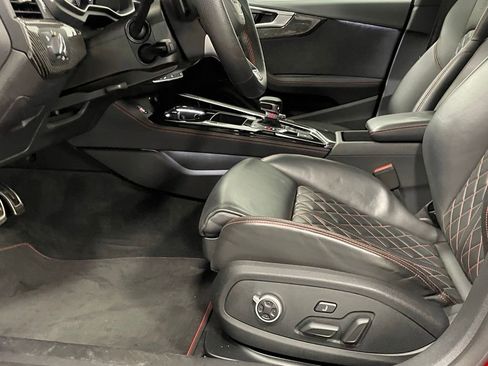 Used 2024 Audi S5 Premium Plus image 11