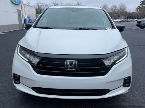 Certified 2023 Honda Odyssey Sport image 9