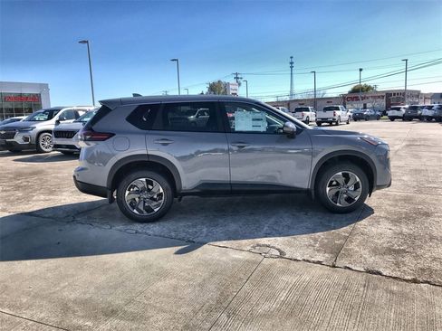 New 2026 Nissan Rogue SV w/ Cold Weather Package image 9