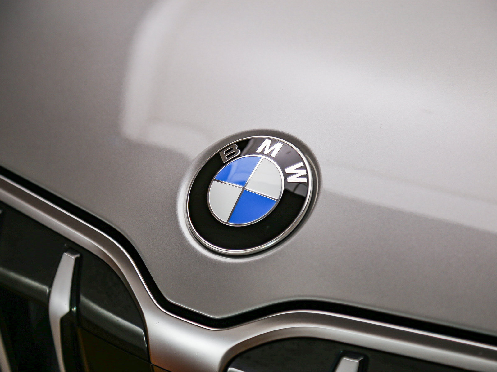 Certified 2023 BMW X1 xDrive28i w/ Convenience Package AWD/4WD image 9