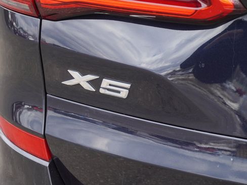Used 2019 BMW X5 xDrive50i w/ M Sport Package image 8