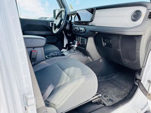 Used 2024 Jeep Wrangler Sahara w/ Safety Group image 30