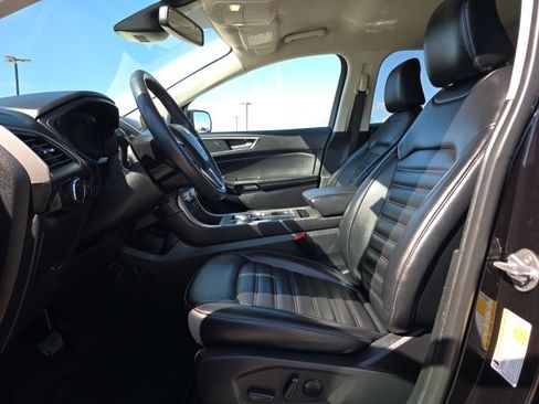 Certified 2024 Ford Edge SEL image 11