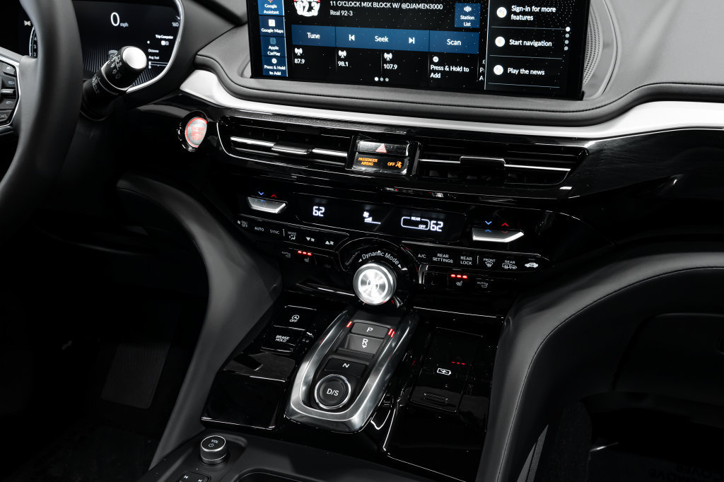 New 2026 Acura MDX w/ Technology Package FWD image 16