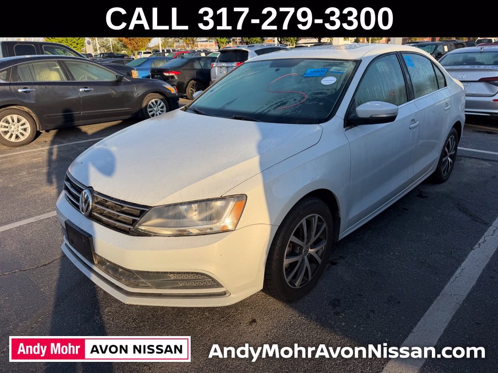 Used 2017 Volkswagen Jetta SE FWD image 3