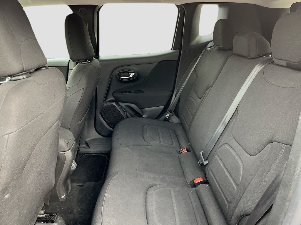 Used 2021 Jeep Renegade Latitude AWD/4WD image 25