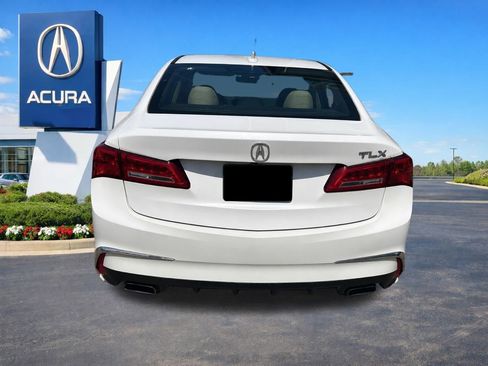 Used 2019 Acura TLX V6 FWD image 3