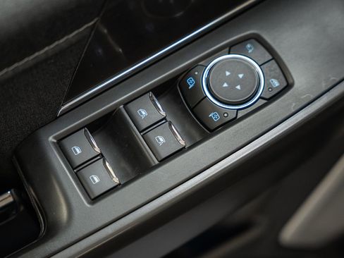 Certified 2024 Ford F150 Lariat w/ Equipment Group 502A High image 45