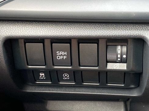 Used 2023 Subaru Forester AWD/4WD image 20