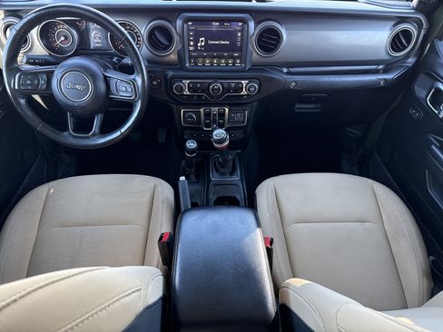 Used 2023 Jeep Gladiator Sport image 28