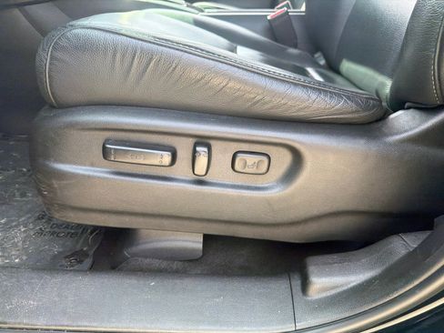 Used 2020 Honda Pilot Touring image 19
