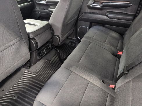 Used 2024 Chevrolet Silverado 1500 LT AWD/4WD image 21