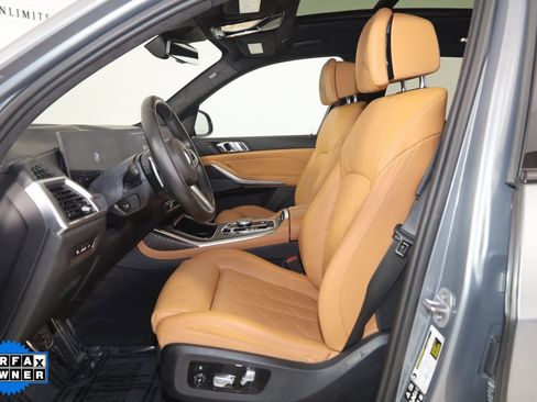 Used 2024 BMW X7 xDrive40i w/ M Sport Package image 12