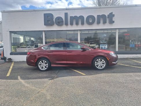 Used 2016 Chrysler 200 Limited Platinum w/ Comfort & Convenience Group FWD image 2