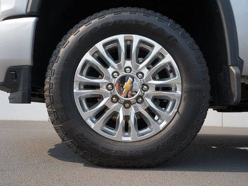 Certified 2022 Chevrolet Silverado 3500 High Country w/ Safety Package II AWD/4WD image 34