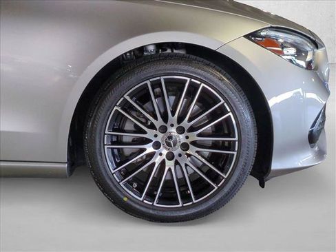 Used 2023 Mercedes-Benz C 300 Sedan image 22