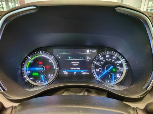 Used 2020 Toyota Highlander Platinum AWD/4WD image 11