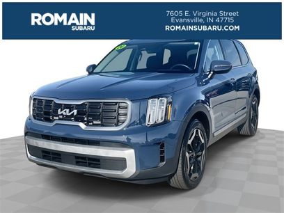 Used 2024 Kia Telluride S w/ S Sunroof Package