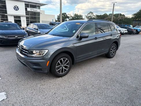 Used 2019 Volkswagen Tiguan SE w/ Panoramic Sunroof Package FWD image 33