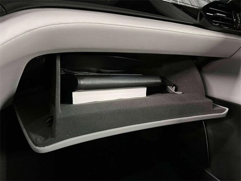 Used 2023 Acura MDX SH-AWD w/ Technology Package image 31