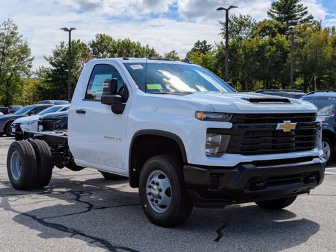 New 2026 Chevrolet Silverado 3500 W/T w/ WT Convenience Package image 1