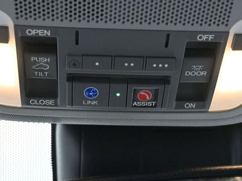 Used 2016 Acura RDX FWD w/ Technology Package image 28