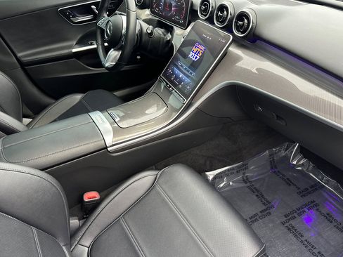 Used 2022 Mercedes-Benz C 300 C 300 image 17