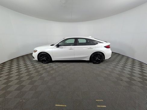 Used 2023 Honda Civic Sport image 16