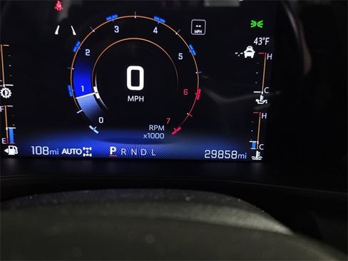 Used 2023 Chevrolet Colorado Trail Boss w/ Technology Package image 13