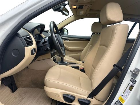 Used 2015 BMW X1 xDrive28i image 10