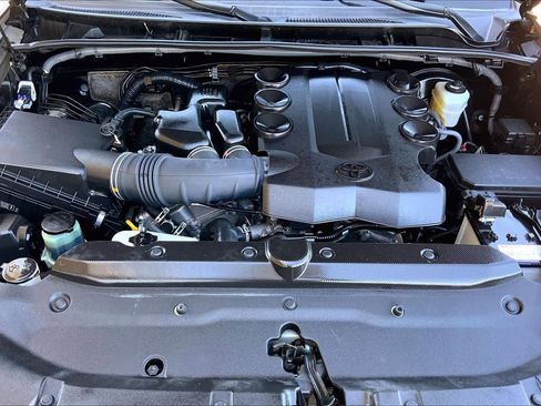 Used 2023 Toyota 4Runner SR5 Premium w/ Moonroof Package image 31