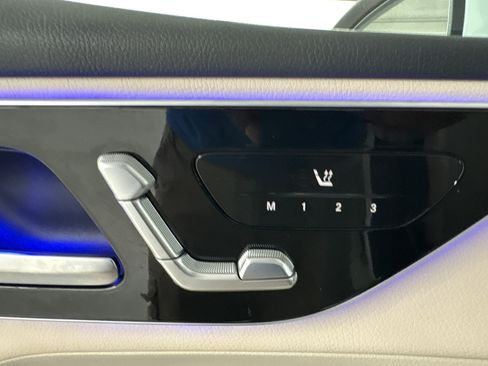 Certified 2025 Mercedes-Benz GLC 350e 4MATIC image 28