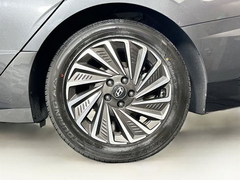 Used 2025 Hyundai Sonata SEL image 11