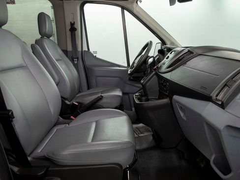 Used 2018 Ford Transit 350 XL image 16
