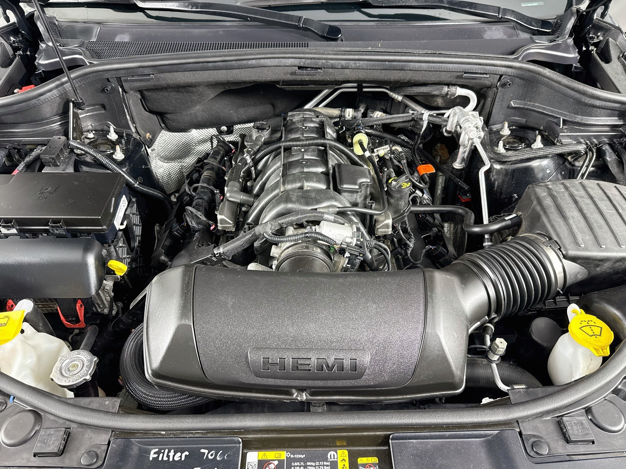Used 2025 Dodge Durango R/T AWD/4WD image 18