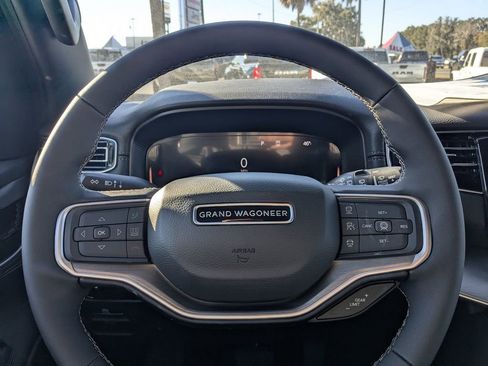 New 2026 Jeep Grand Wagoneer L w/ Premium Group I image 21