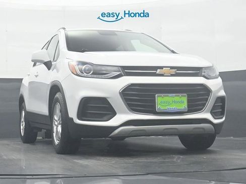 Used 2021 Chevrolet Trax LT image 27