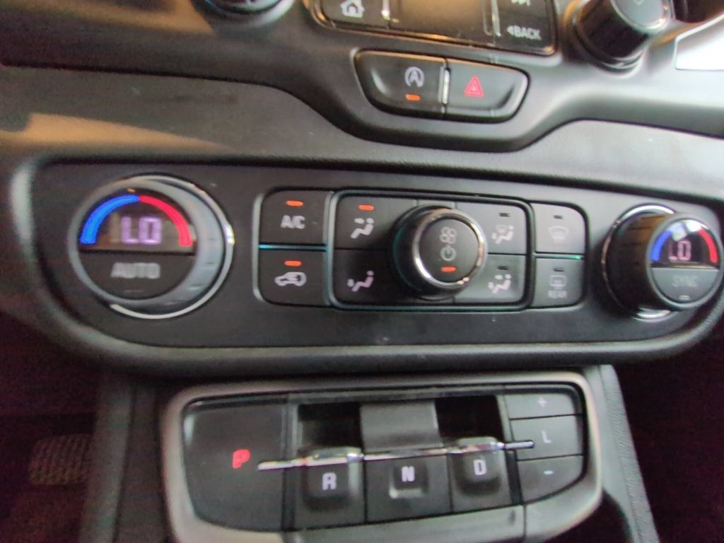 Used 2022 GMC Terrain AT4 w/ Infotainment Package II AWD/4WD image 15