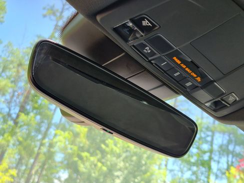 Certified 2020 Porsche 718 Cayman RWD image 18