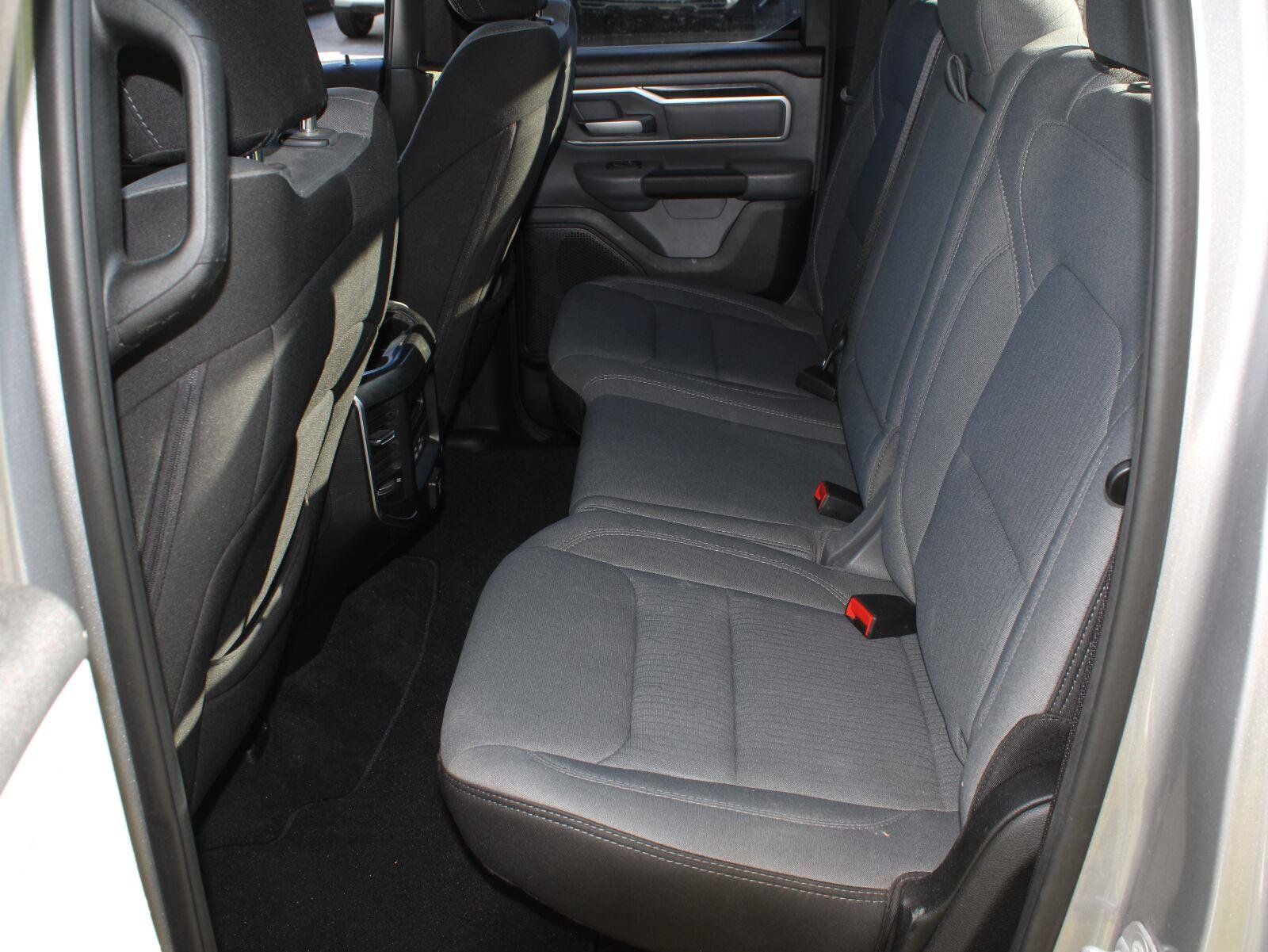 Used 2021 RAM 1500 Big Horn AWD/4WD image 16