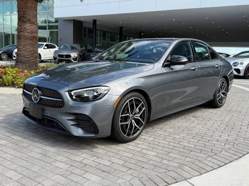 Used 2022 Mercedes-Benz E 350 Sedan image 14