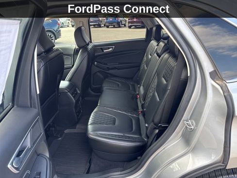 Used 2023 Ford Edge Titanium w/ Class II Trailer Tow Package AWD/4WD image 16