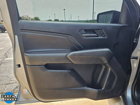 Used 2023 Chevrolet Colorado W/T RWD image 12