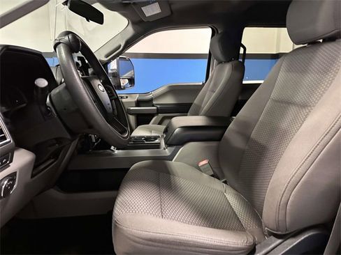 Used 2018 Ford F350 XLT w/ XLT Premium Package image 15