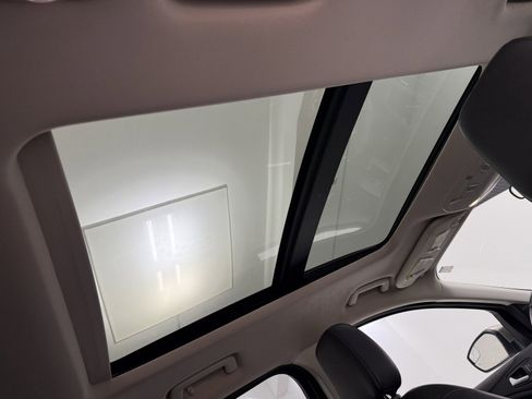 Used 2018 Ford Escape SEL image 28