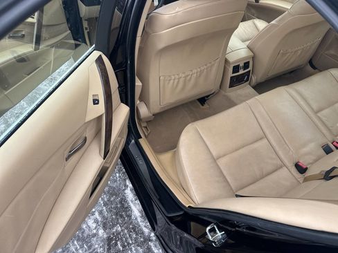 Used 2005 BMW 530i Sedan image 8