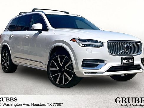 Used 2024 Volvo XC90 B5 Plus AWD/4WD image 1