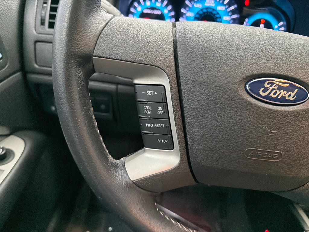 Used 2010 Ford Fusion Sport FWD image 24